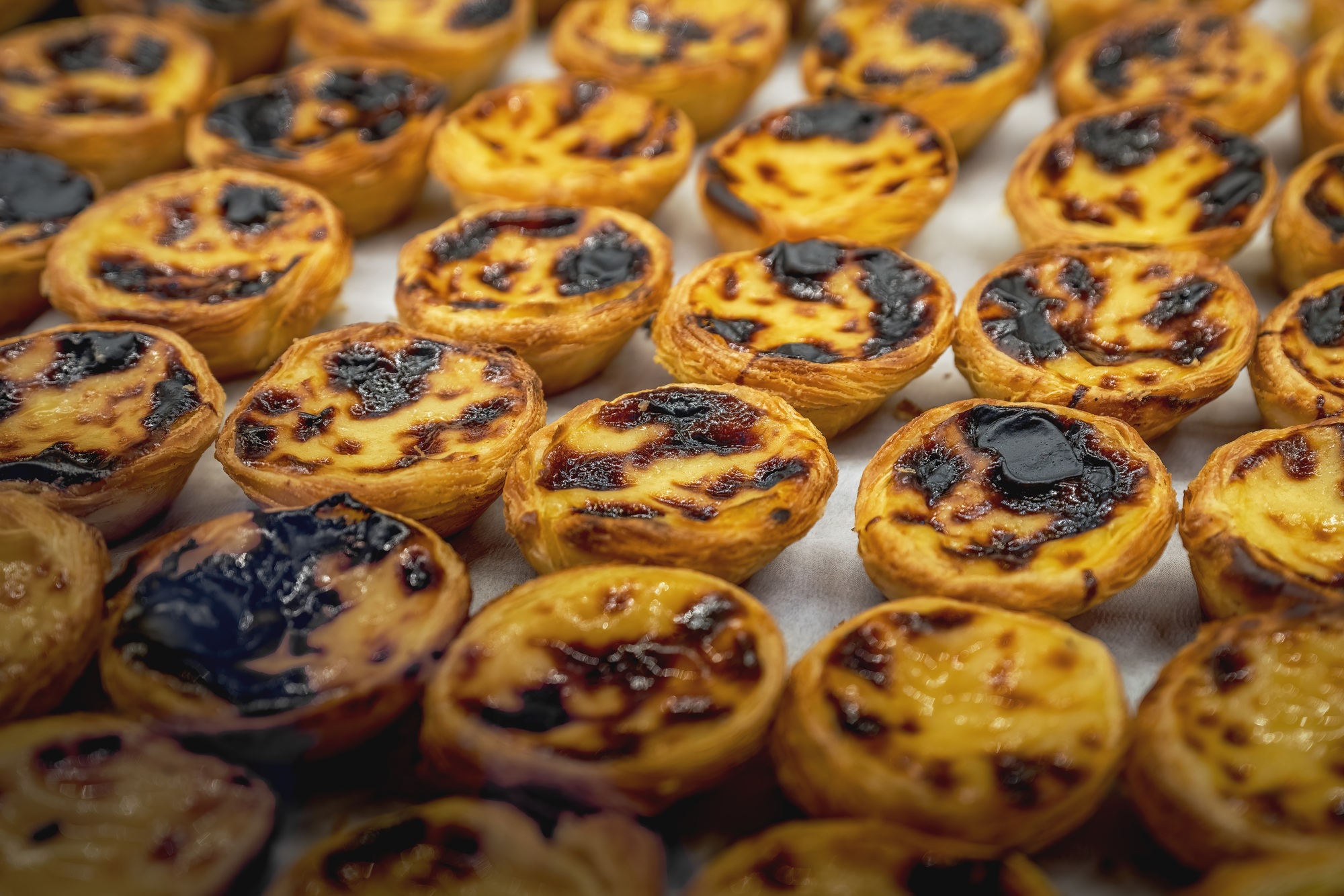 Portuguese Custard Tarts (Pastel de Nata) - traditional portuguese pastry - Lisbon, Portugal